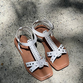 Solsticio Flat Sandals - Coralina