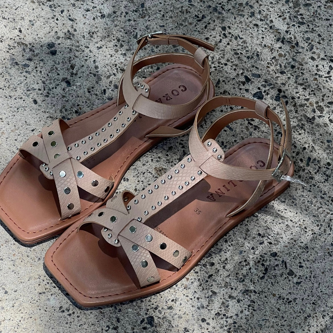 Solsticio Flat Sandals - Coralina