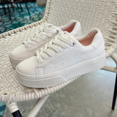 Rebel Spirit Sneakers - Coralina