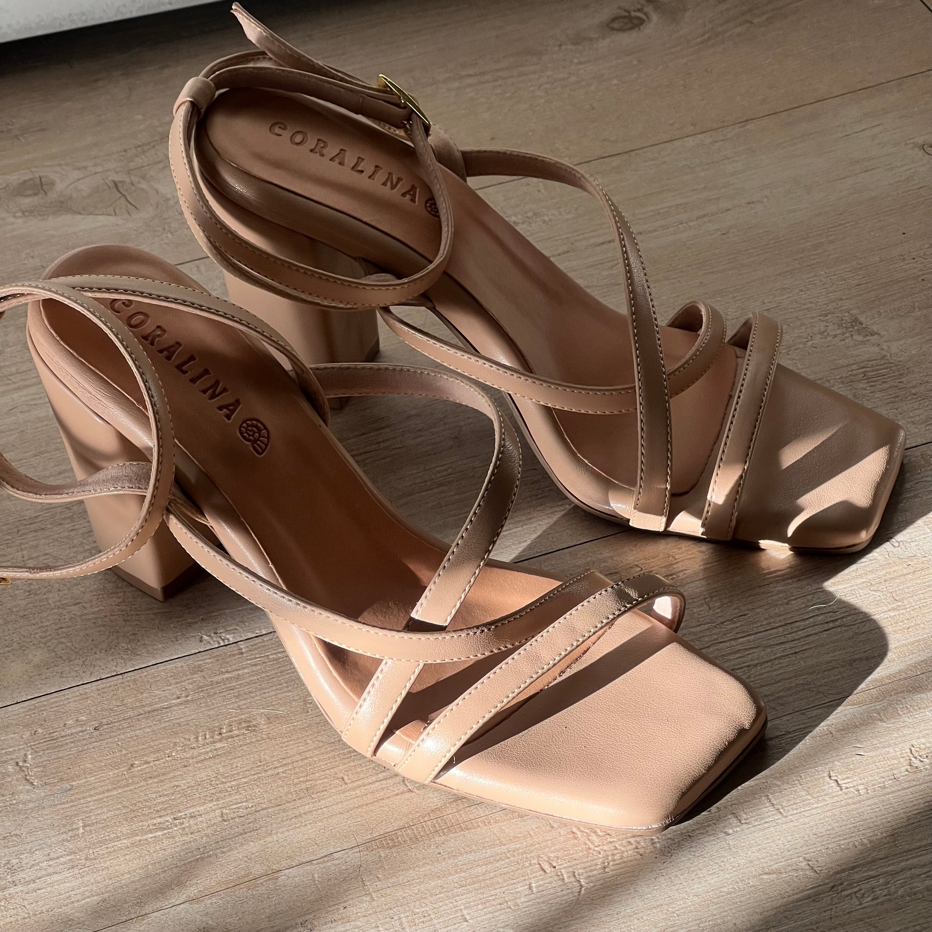 White Sand Heeled Sandals alrura siete y medio - Coralina