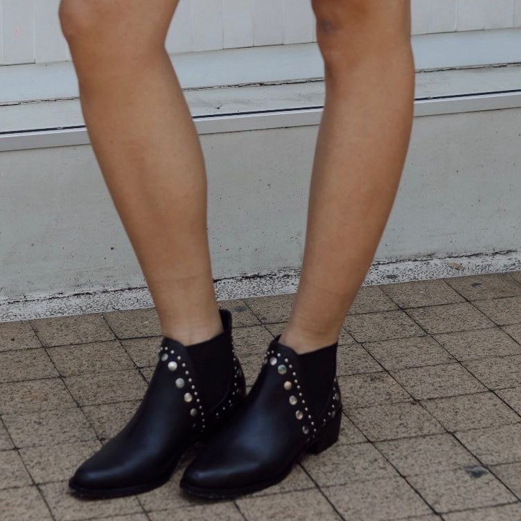 Time To Go Boots - Coralina