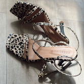 Punta Palma Heeled Sandals - Coralina