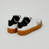 Aqua Waves Sneakers - Coralina