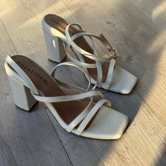White Sand Heeled Sandals alrura siete y medio - Coralina