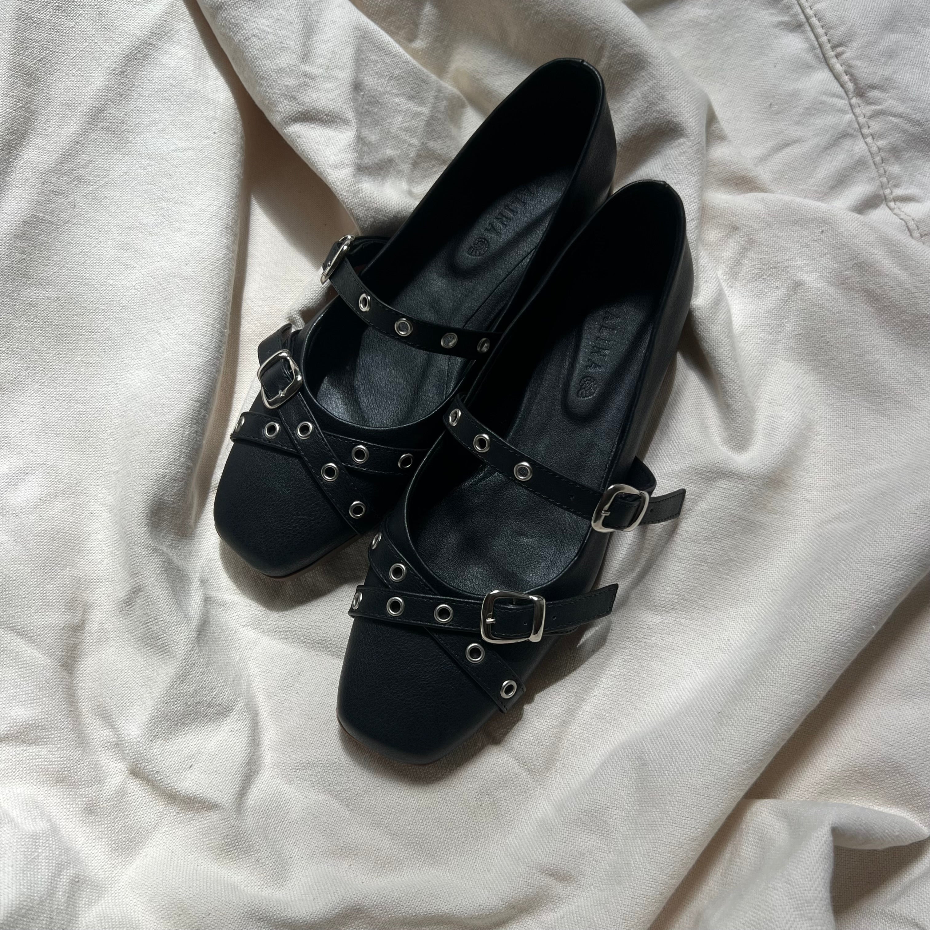 Playa Blanca baletas Planas cuadradas - Coralina