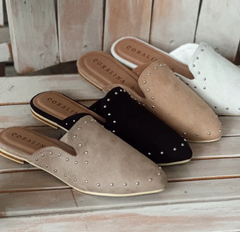 Mystic Mules - Coralina
