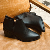 Mistycal Ankle Boots - Coralina