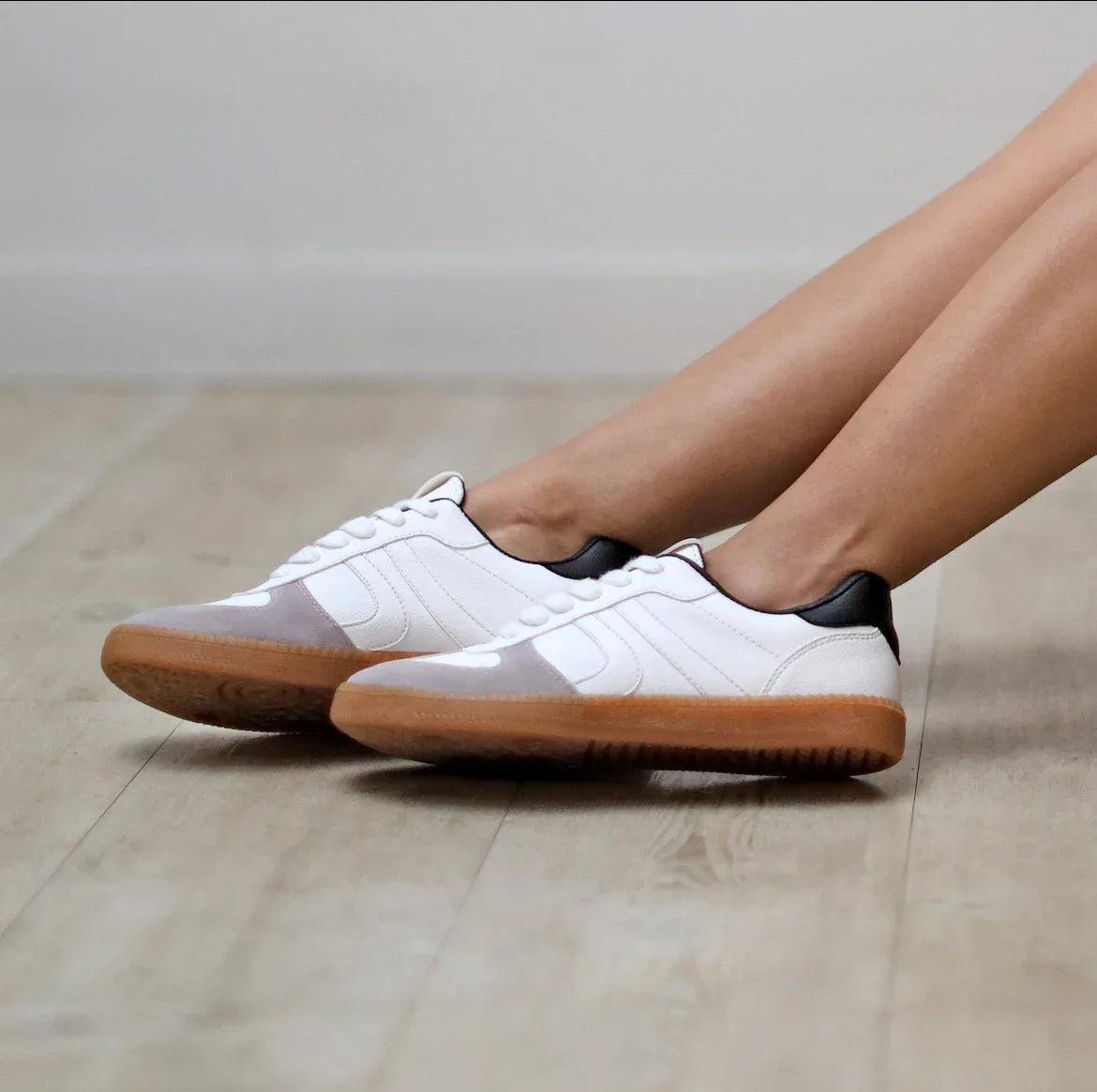 Palma Party Miami Sneakers - Coralina