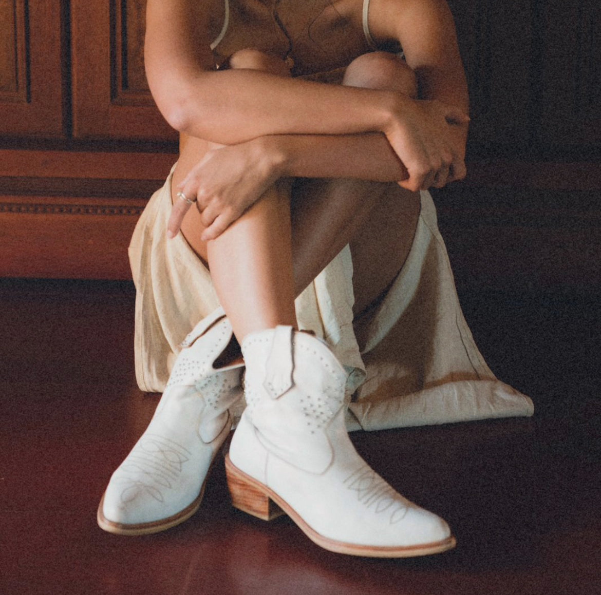 Boho Vintage Ankle Boots - Coralina