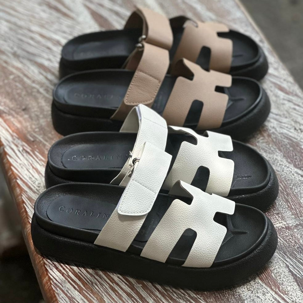 La Perla Canoa Sandals - Coralina