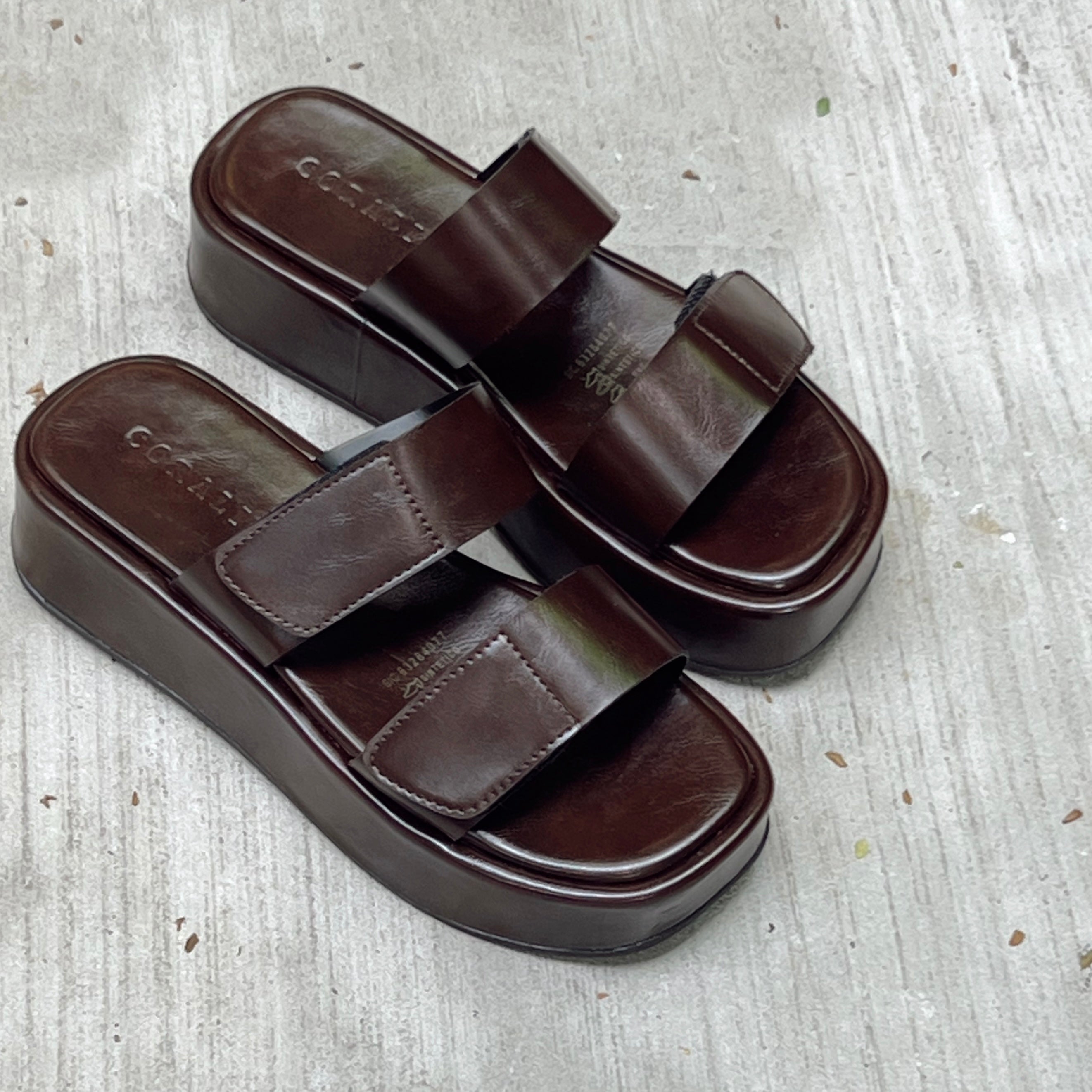 Selva  Tropical flatform  Sandals