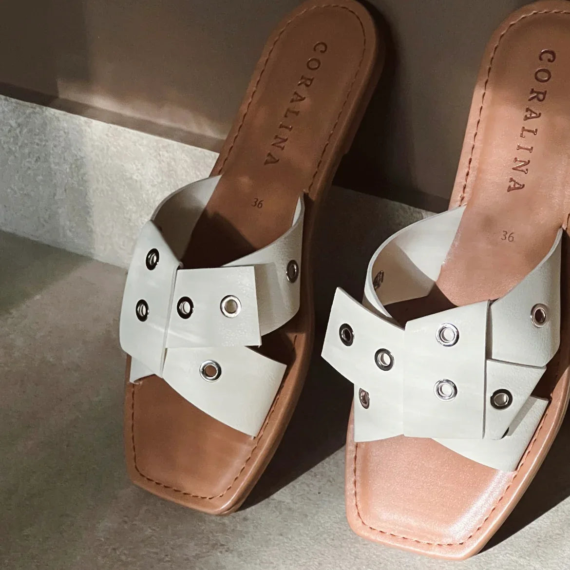 Mermaid Key West Flat Sandals - Coralina 