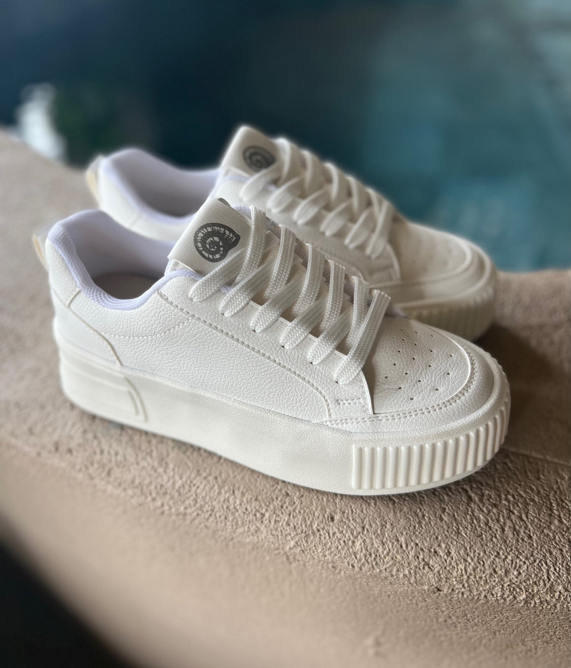 Radiant Sunshine Sneaker - Coralina 