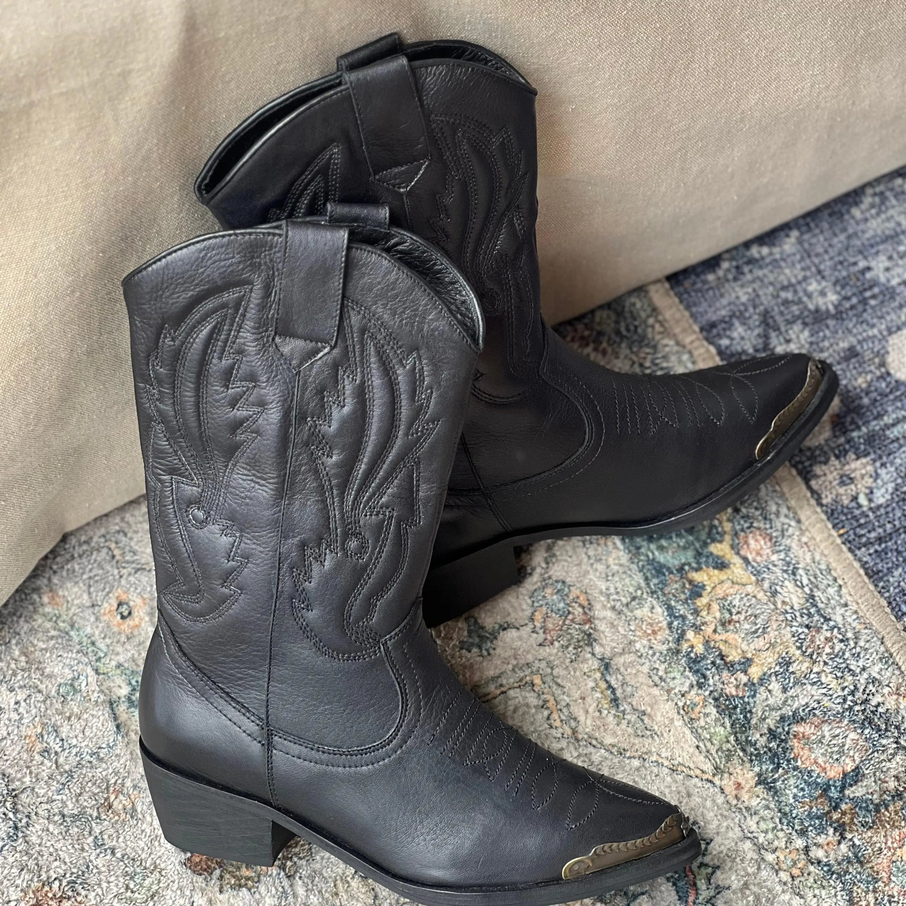 Bohemian Spirit  Western Boots - Coralina 