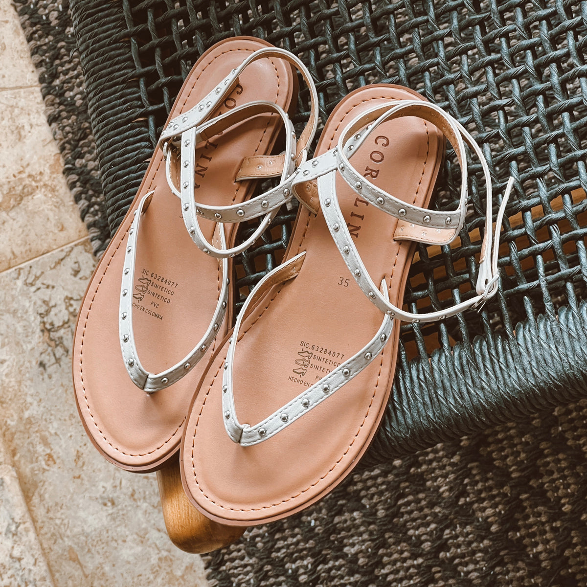 Cool Water  Flat Sandals - Coralina 
