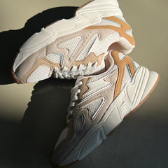 Road Trip Santa Cruz Sneakers - Coralina 