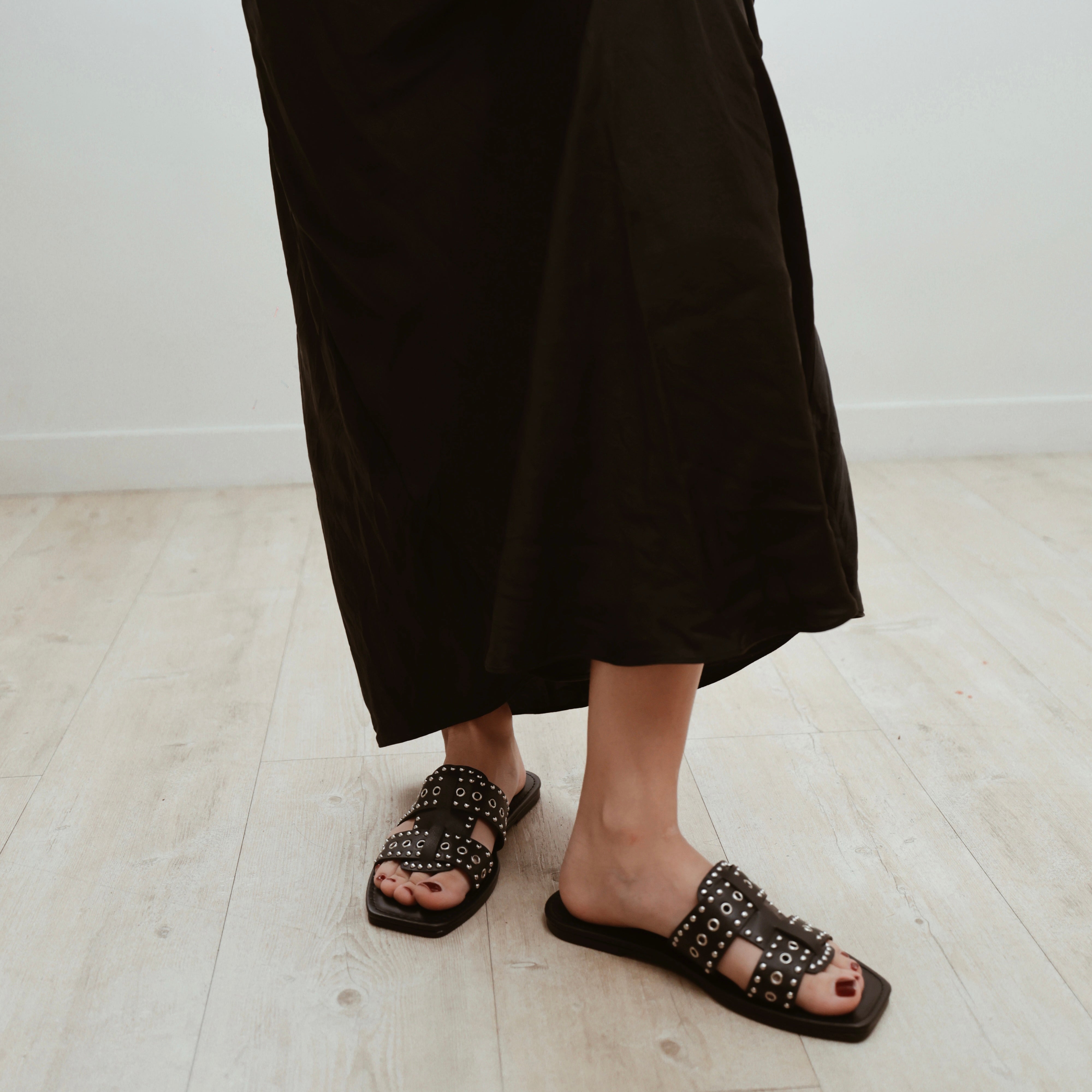 Spell Spirit Flat Sandals - Coralina 