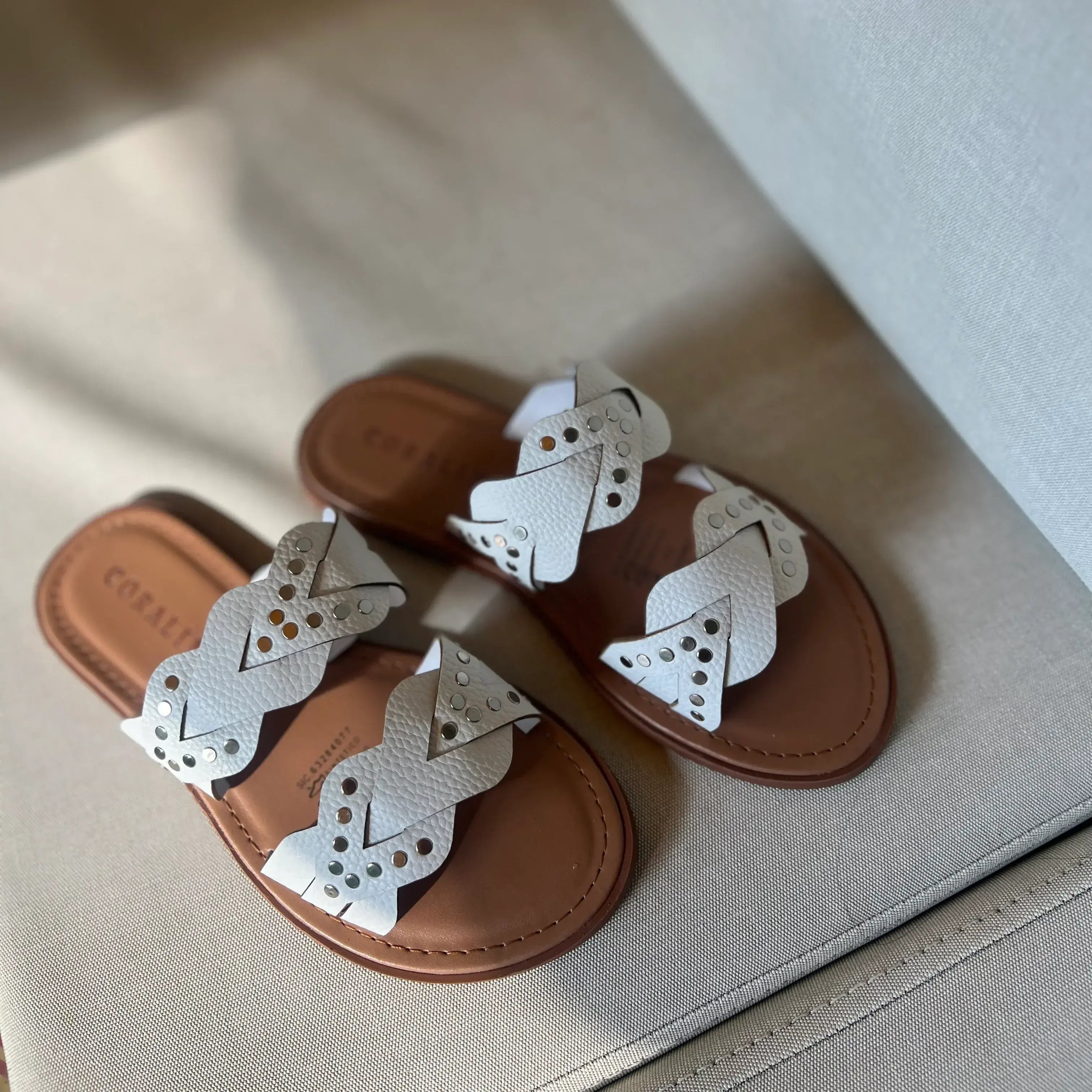 Sunday Reset   sandalias planas - Coralina 