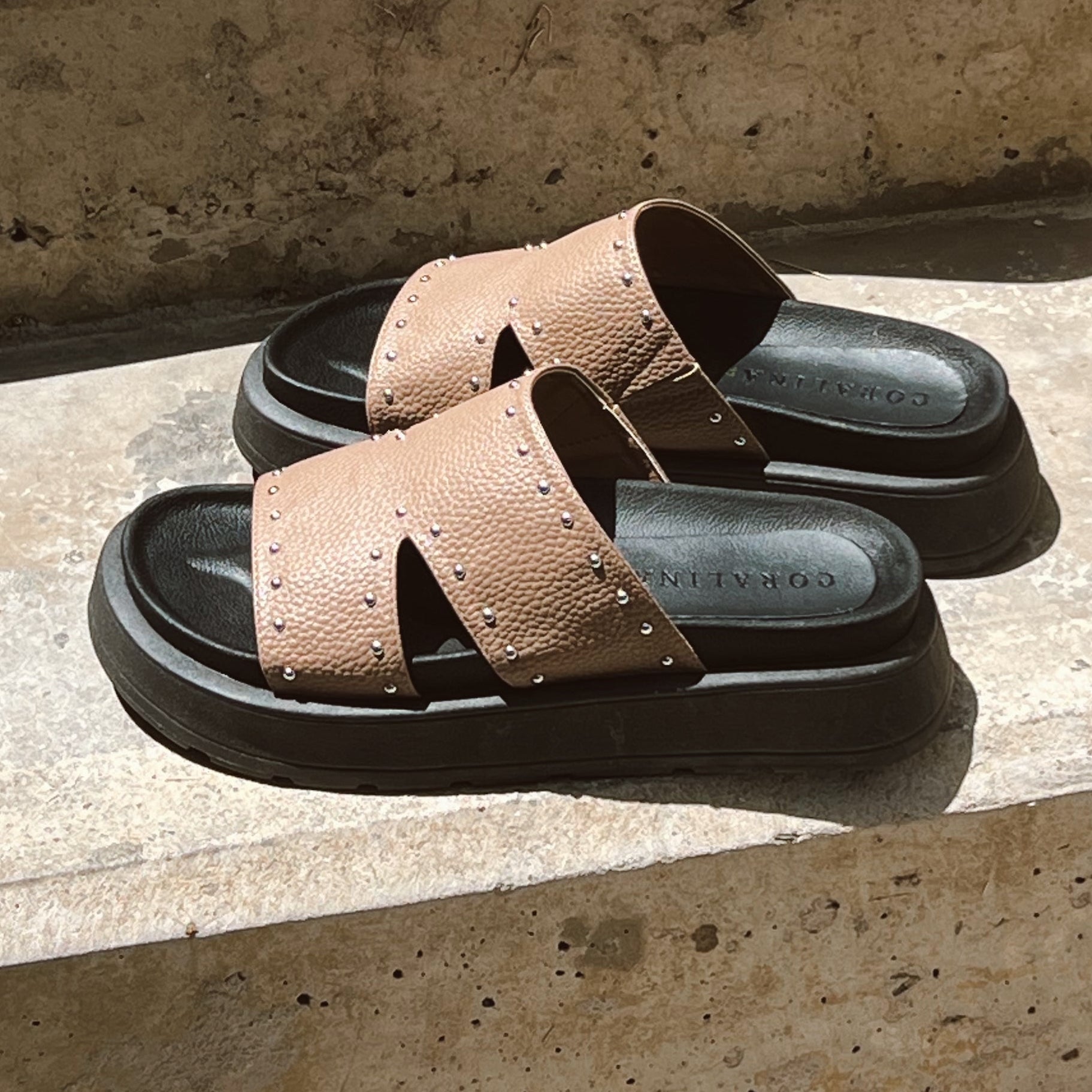 Isla Mare  flatform Sandals