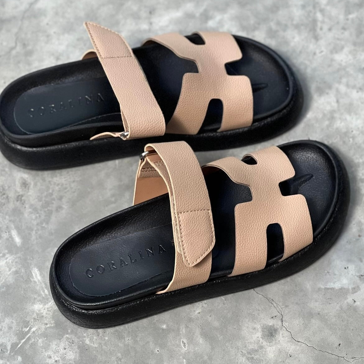 La Perla Canoa Sandals - Coralina 