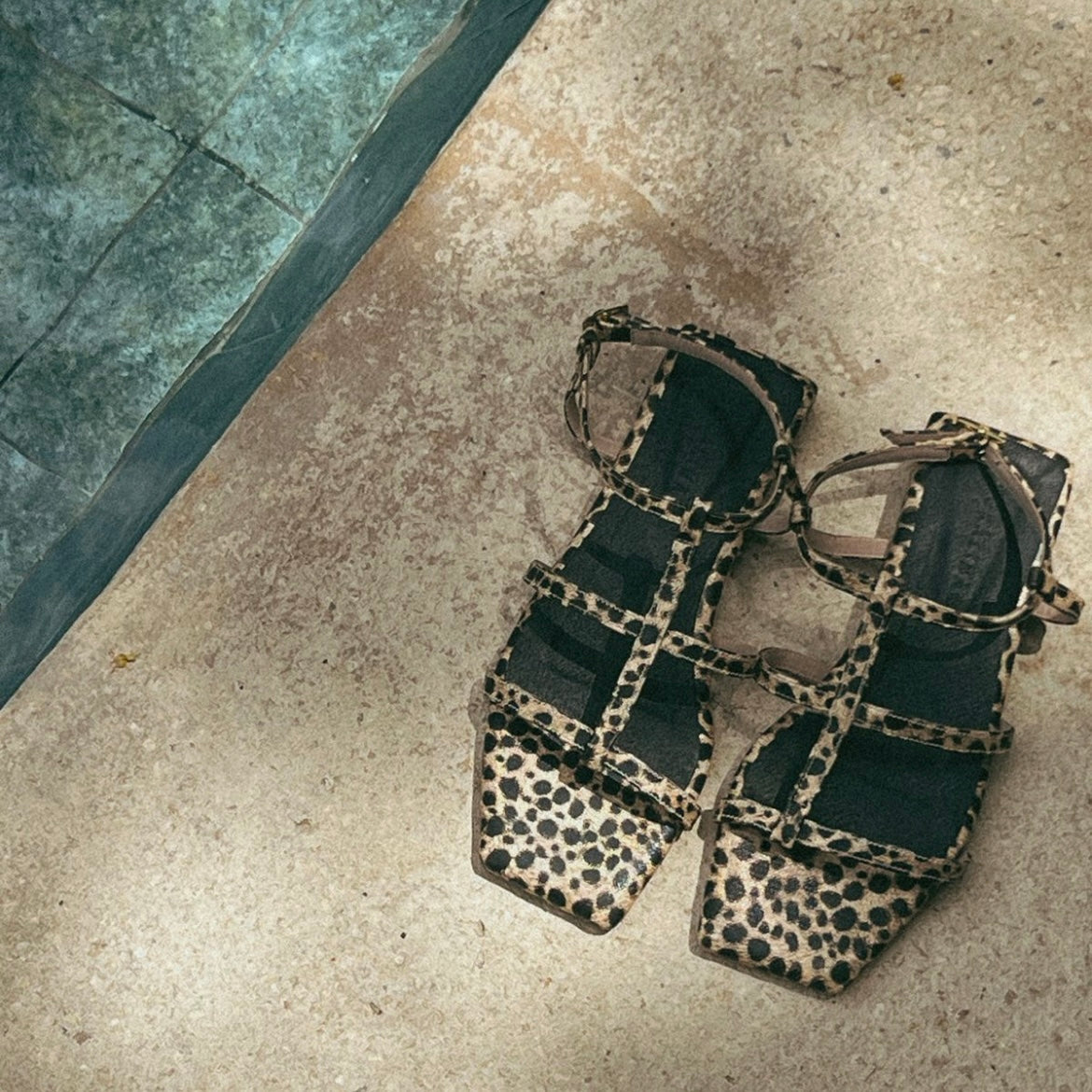 Costa Blanca Flat Sandals - Coralina 