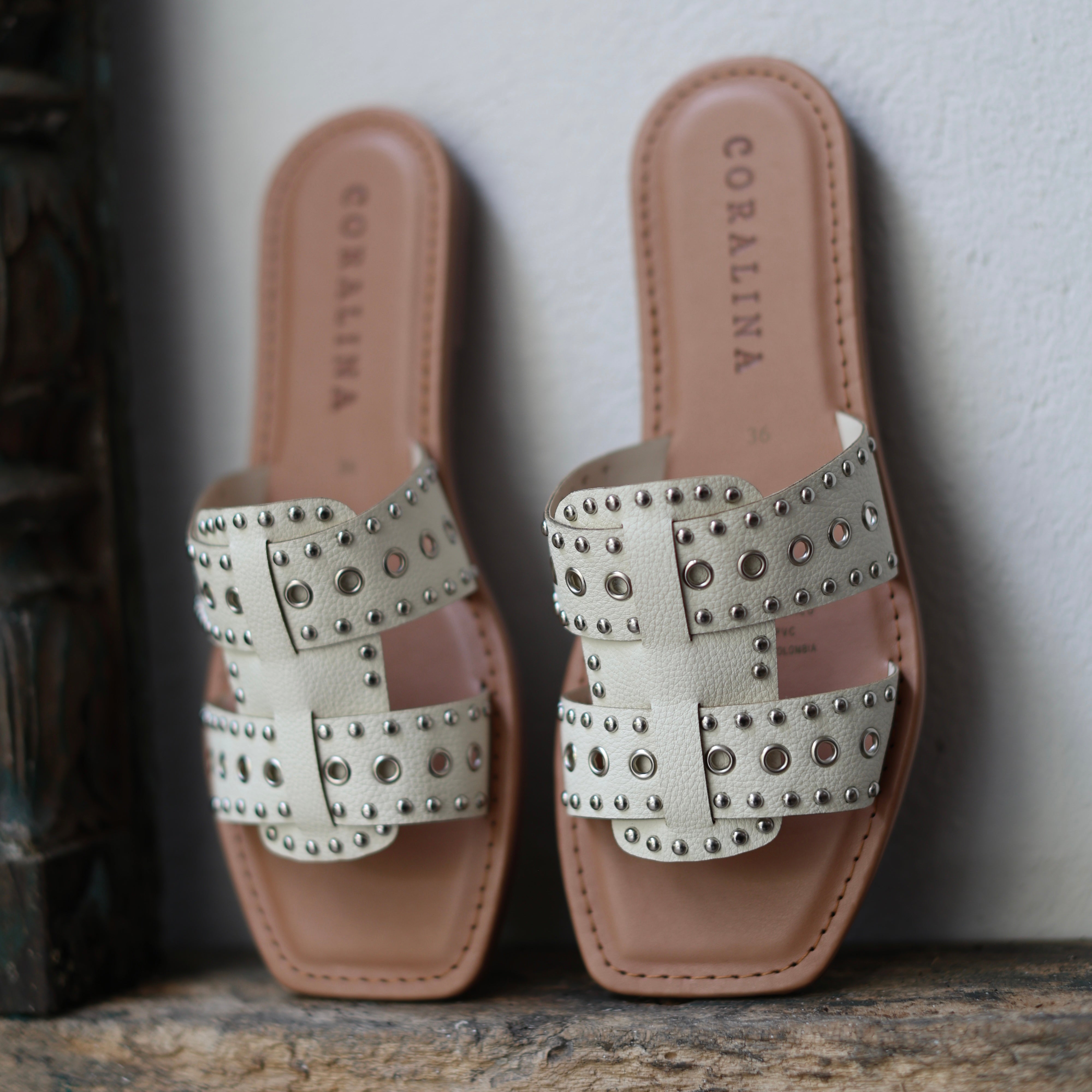 Spell Spirit Flat Sandals - Coralina 