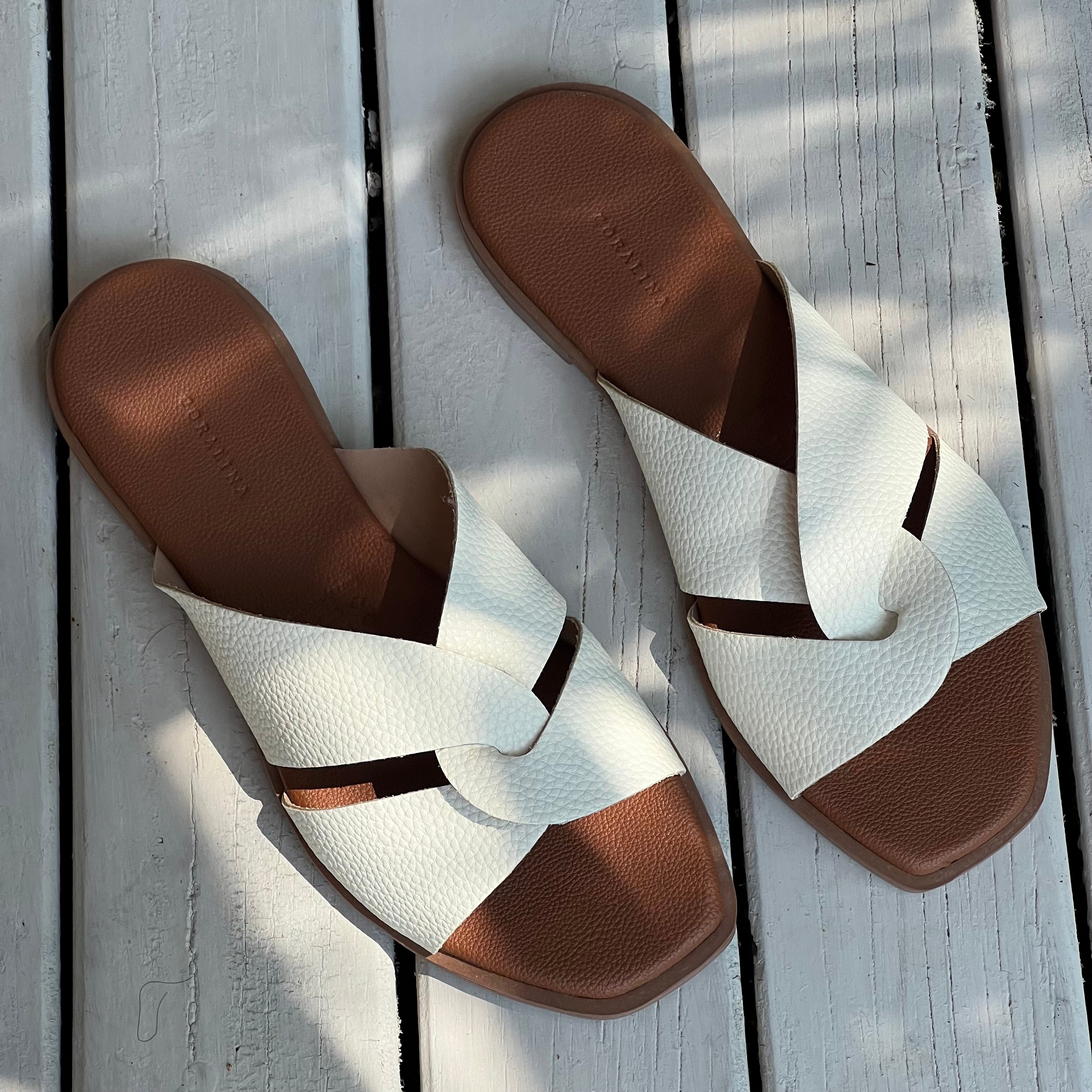 Costa Brava Flat Sandals - Coralina 