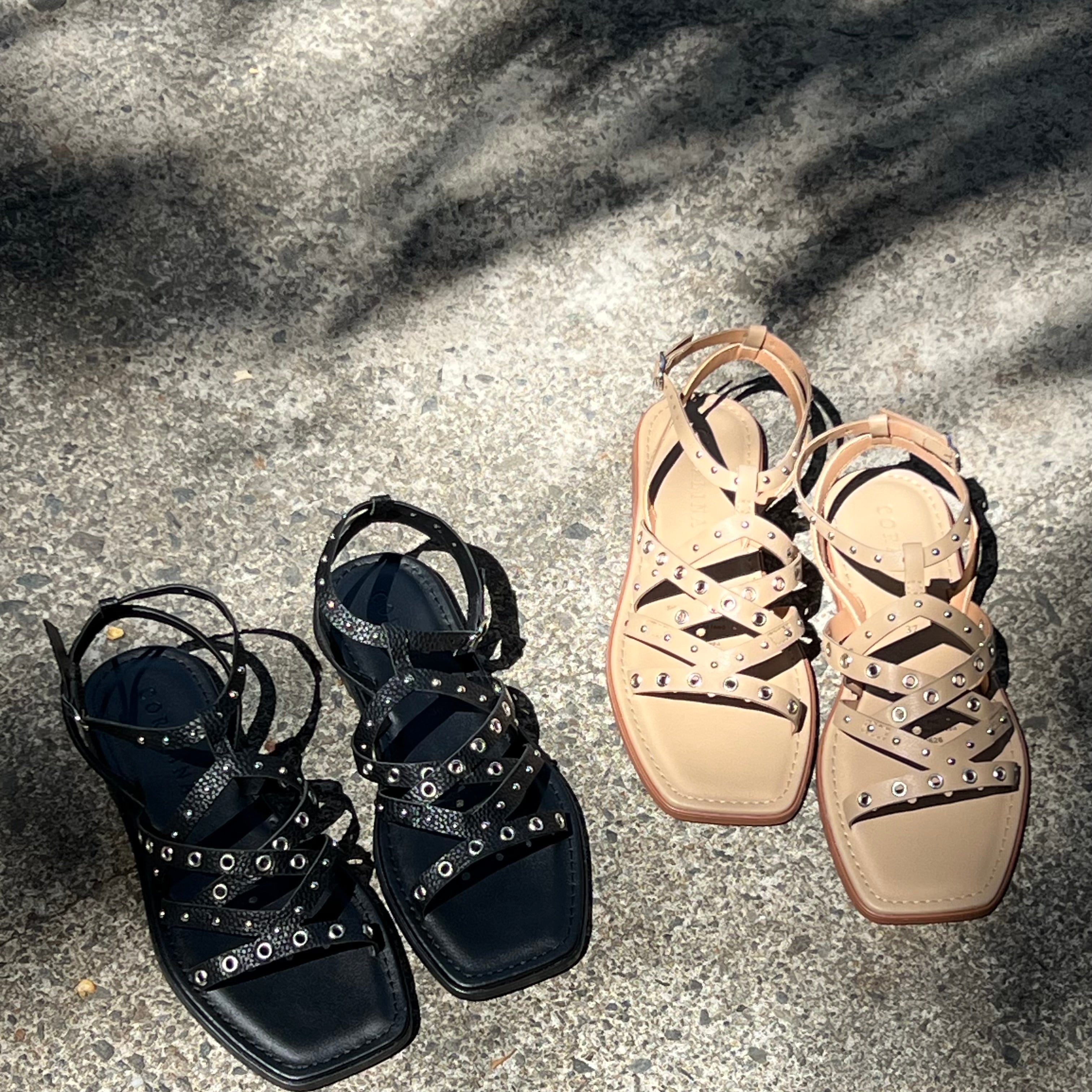 Agua Cristalina Flat Sandals