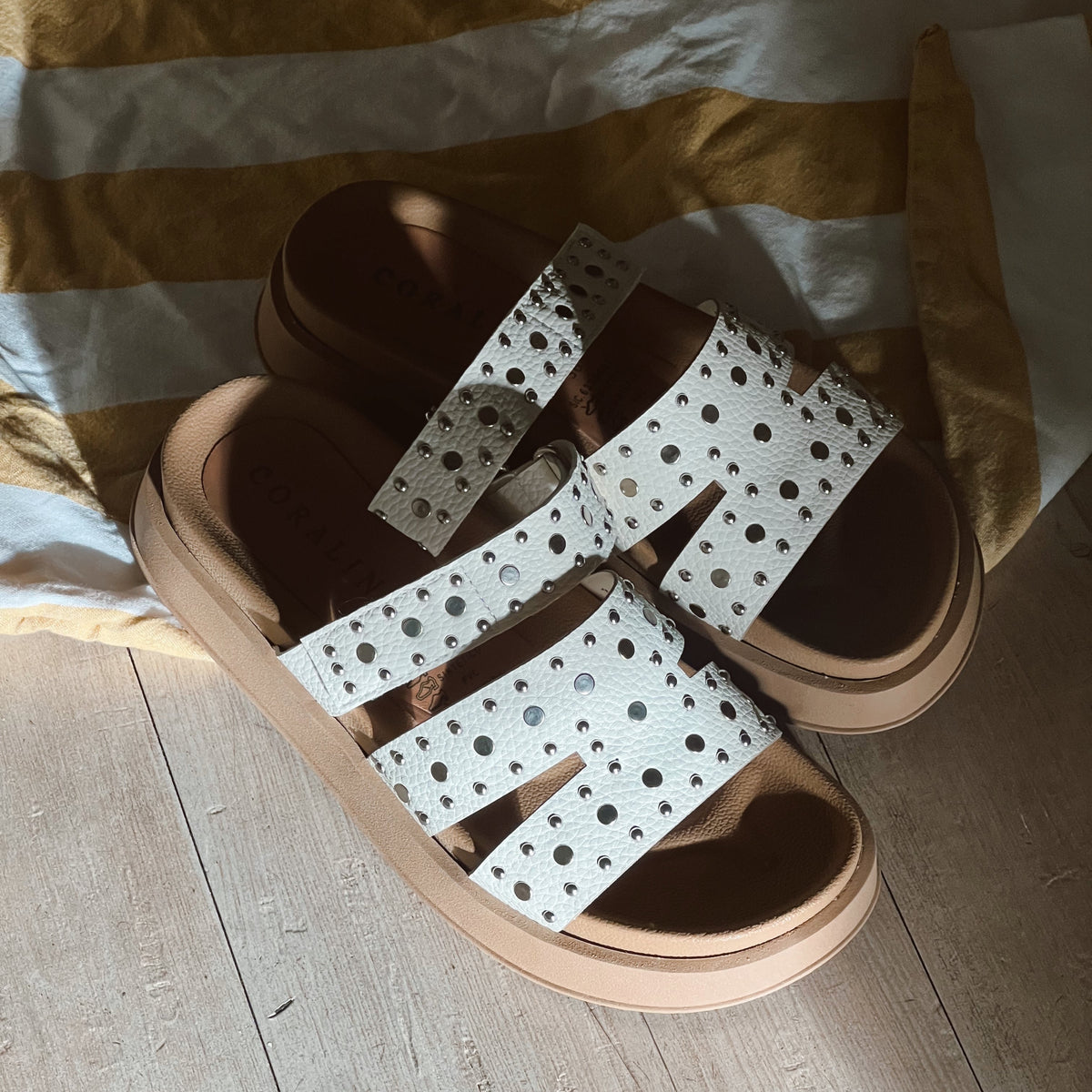 Seashells    flatform Sandals