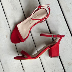 Bright mornings  Heeled Sandals tacón cinco y medio - Coralina 
