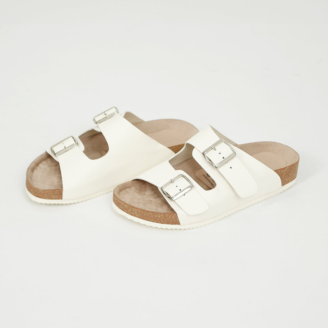 Luna Rosada Flat Sandals - Coralina 