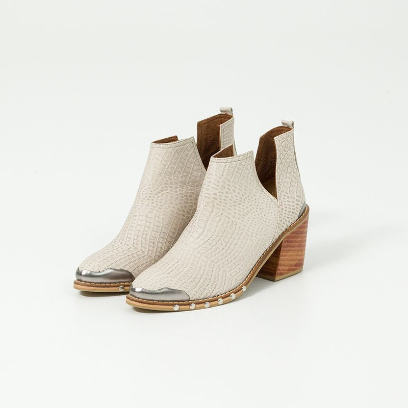 Seashell Ankle Boots - Coralina 